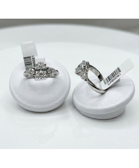 Anello in oro bianco 18KT e Diamanti Lab Grown [c24401b6]