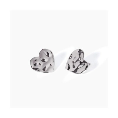 Orecchini cuore effetto martellato [068ea078]