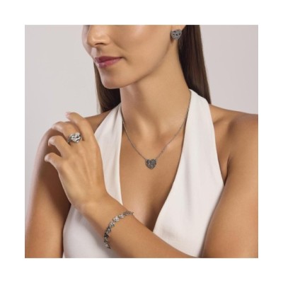 Girocollo con cuore effetto martellato 851008 [822b98ad]